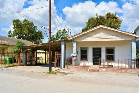 2707 Fox Street Houston TX 77003