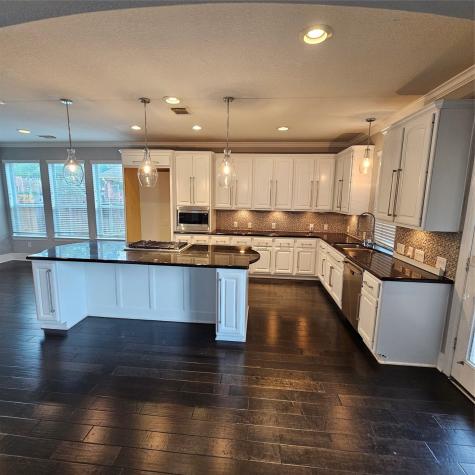 3010 Park Bend Drive Friendswood TX 77546