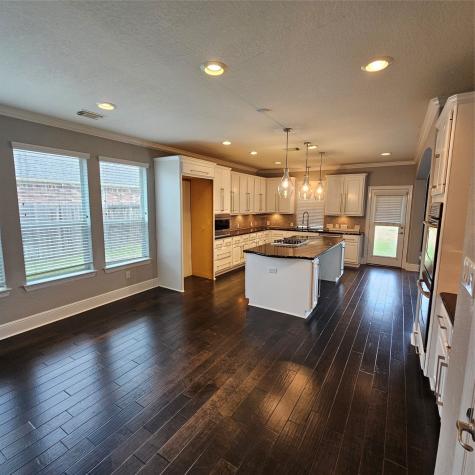 3010 Park Bend Drive Friendswood TX 77546