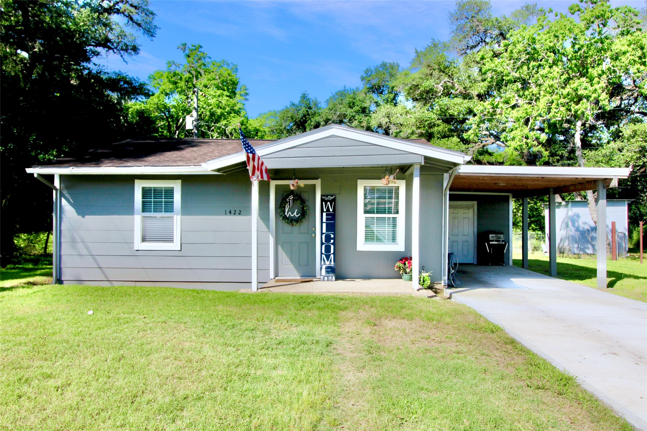 1422 Papendorf Lane West Columbia TX 77486