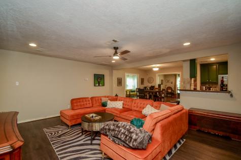 4315 Fernwood Drive Houston TX 77021