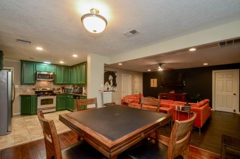 4315 Fernwood Drive Houston TX 77021