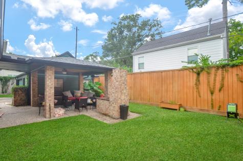 4315 Fernwood Drive Houston TX 77021