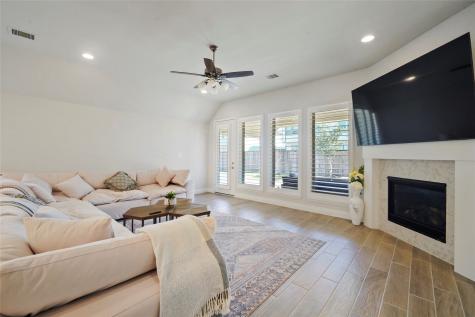 100 Wake Valley Court Conroe TX 77304