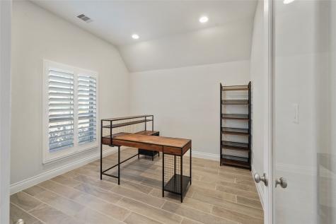 100 Wake Valley Court Conroe TX 77304