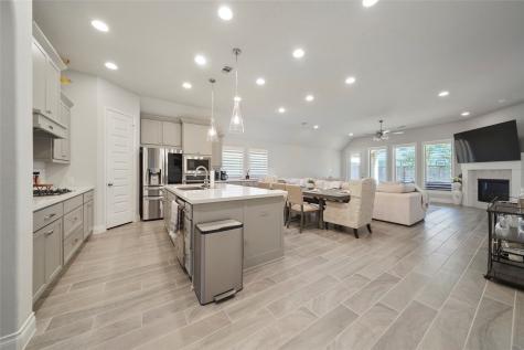 100 Wake Valley Court Conroe TX 77304