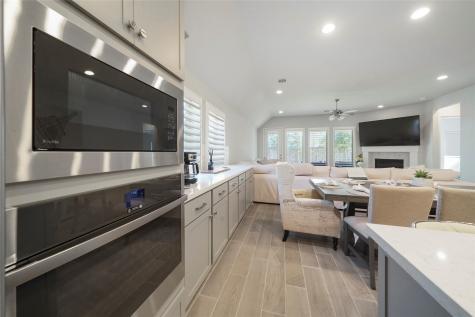 100 Wake Valley Court Conroe TX 77304
