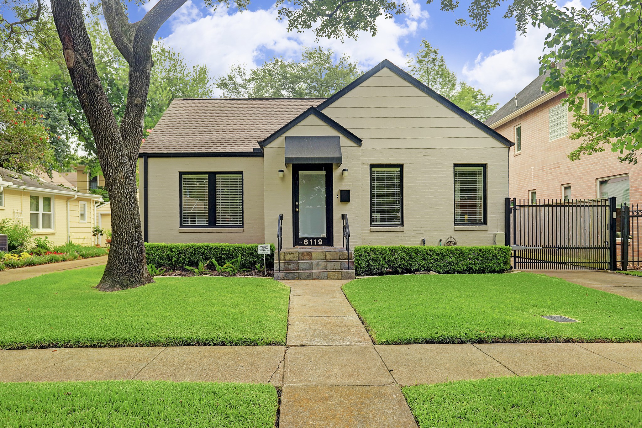6119 Fordham Street Houston TX 77005