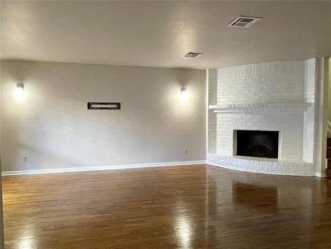 727 Bunker Hill Road 9 Houston TX 77024