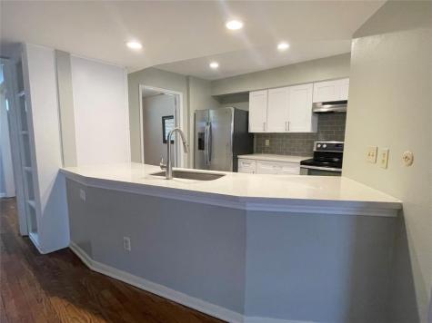 727 Bunker Hill Road 9 Houston TX 77024