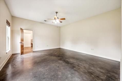 1661 Guenther Road La Grange TX 78945