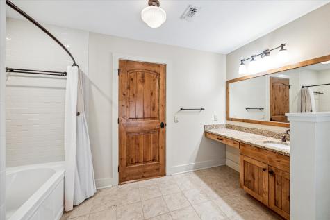 1661 Guenther Road La Grange TX 78945