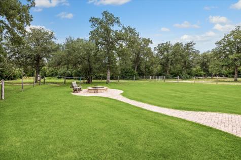 1661 Guenther Road La Grange TX 78945