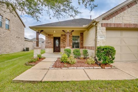 3313 Trail Hollow Drive Pearland TX 77584
