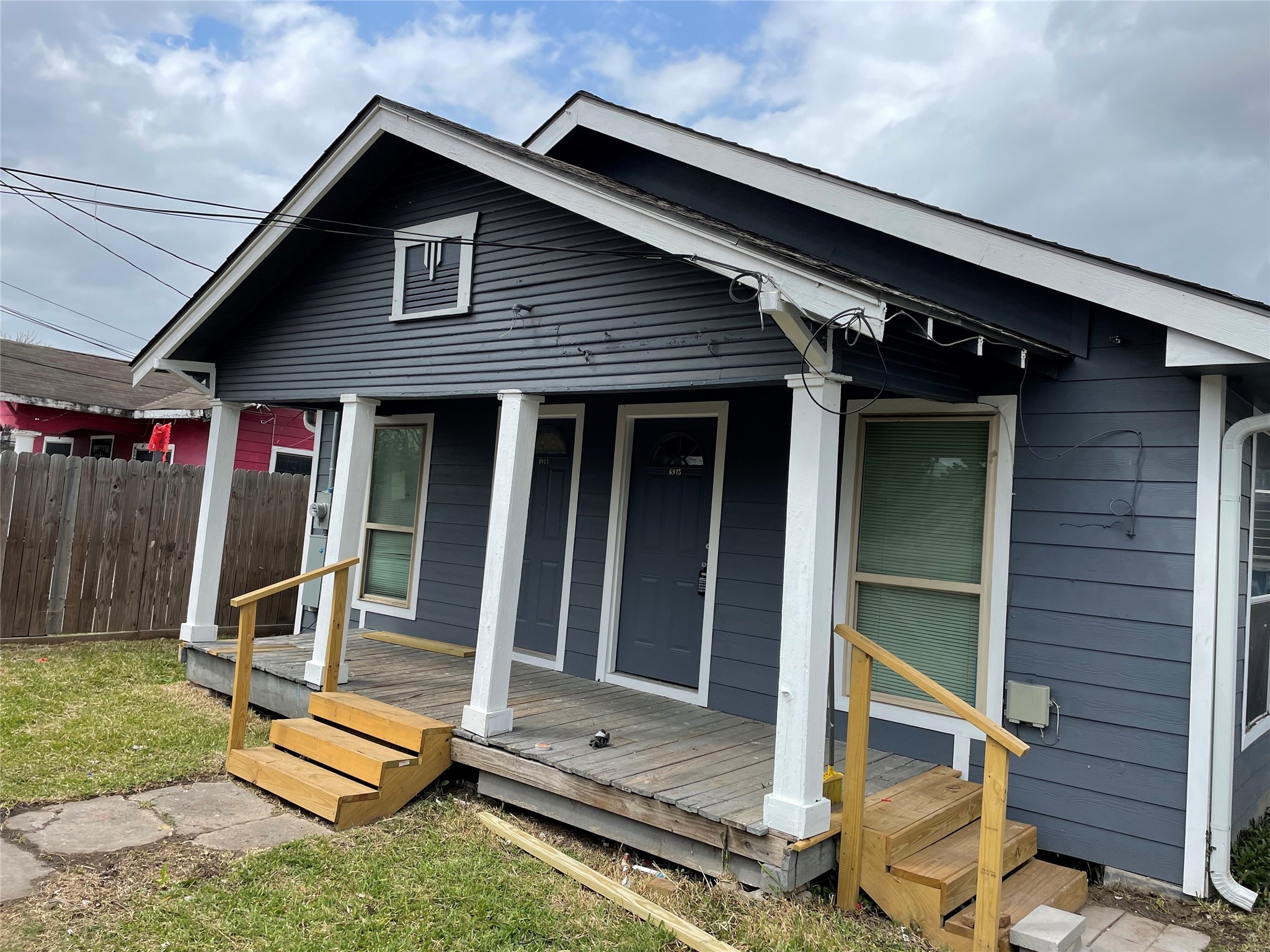 6915 Avenue L Houston TX 77011