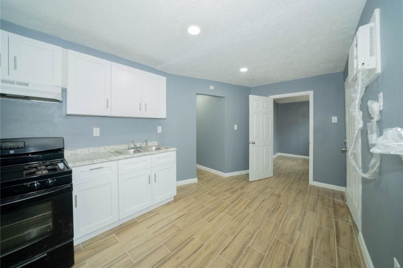 1426 Telephone Road 1bd Houston TX 77023