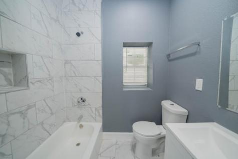 1426 Telephone Road 1bd Houston TX 77023