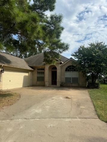 16319 Zinnia Drive Houston TX 77095