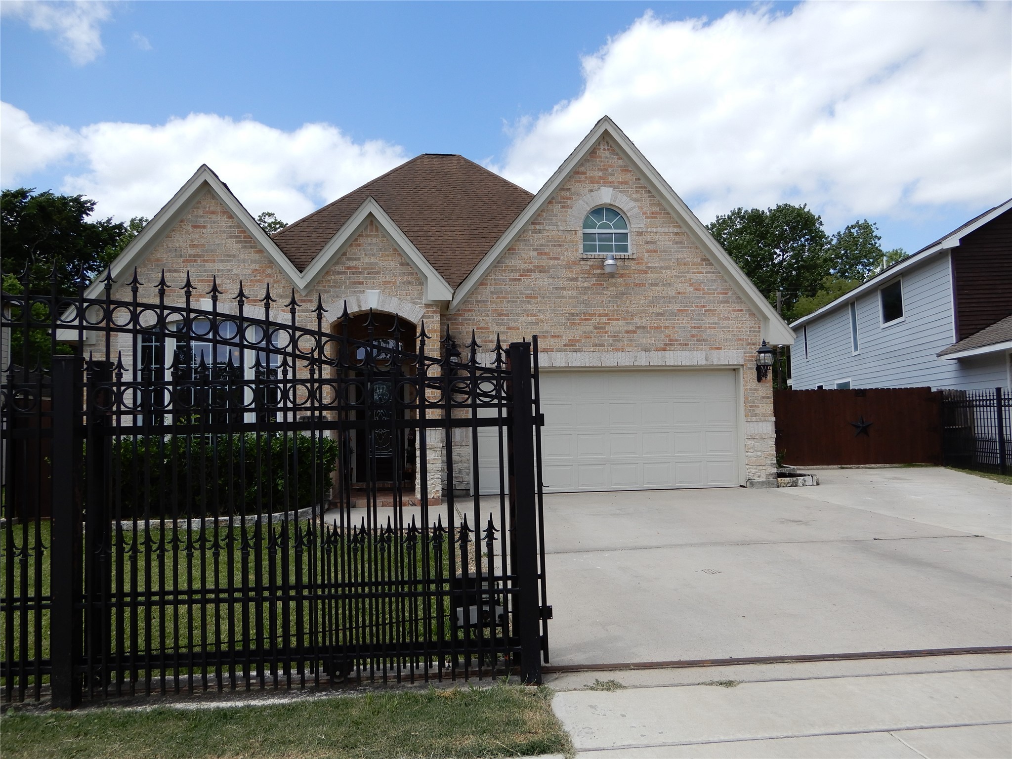 13531 Russ Drive Houston TX 77039