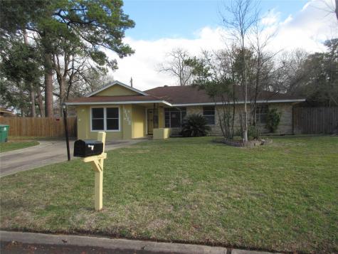 10122 Envoy Street Houston TX 77016