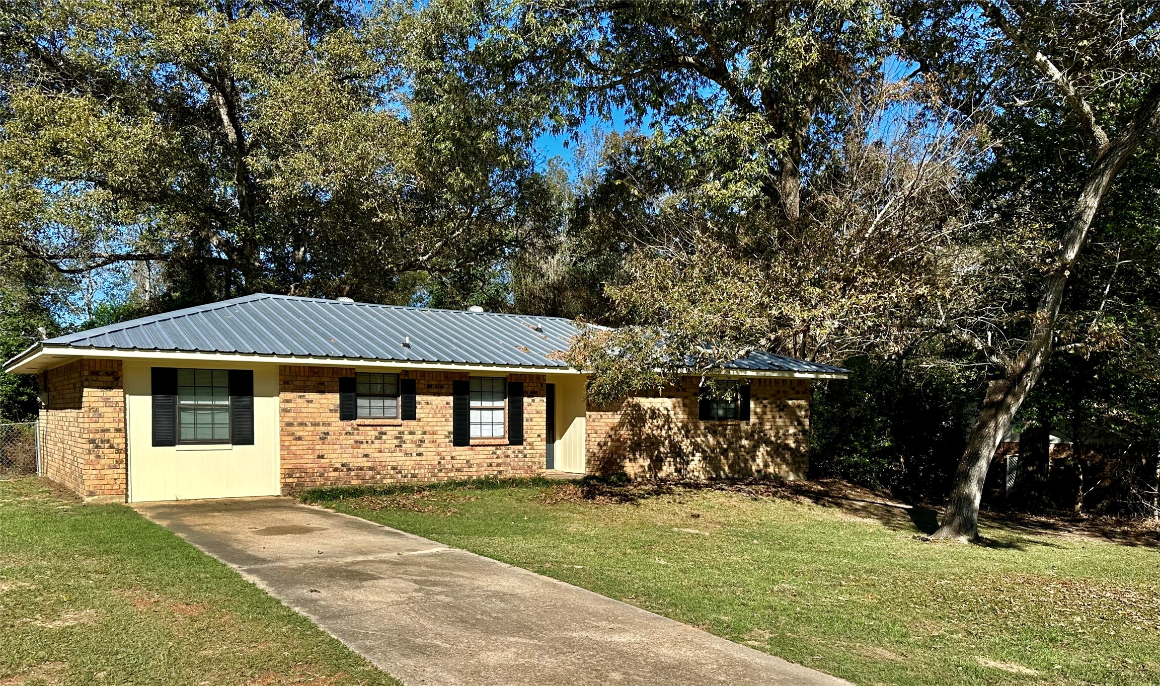 133 County Road 1028 Woodville TX 75979