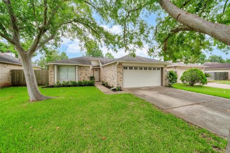 3315 Sam Houston Drive Sugar Land TX 77479