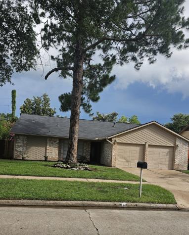 5623 Briarwood Forest Drive Houston TX 77088