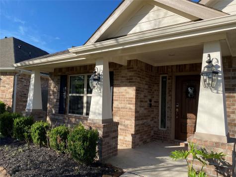 6824 Persea Ridge Lane Dickinson TX 77539