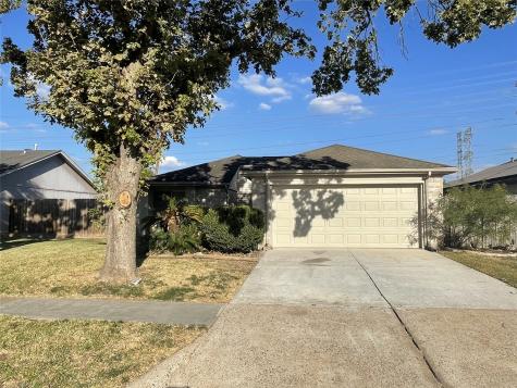 2915 Garden Lane Sugar Land TX 77479