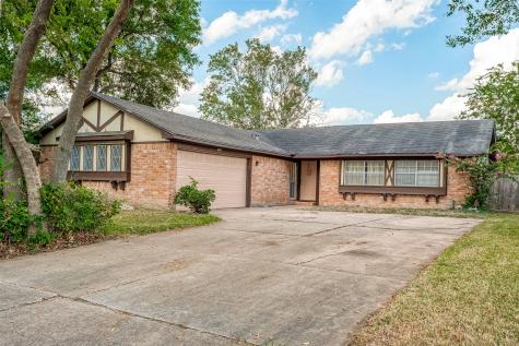 7307 Longvine Drive Houston TX 77072