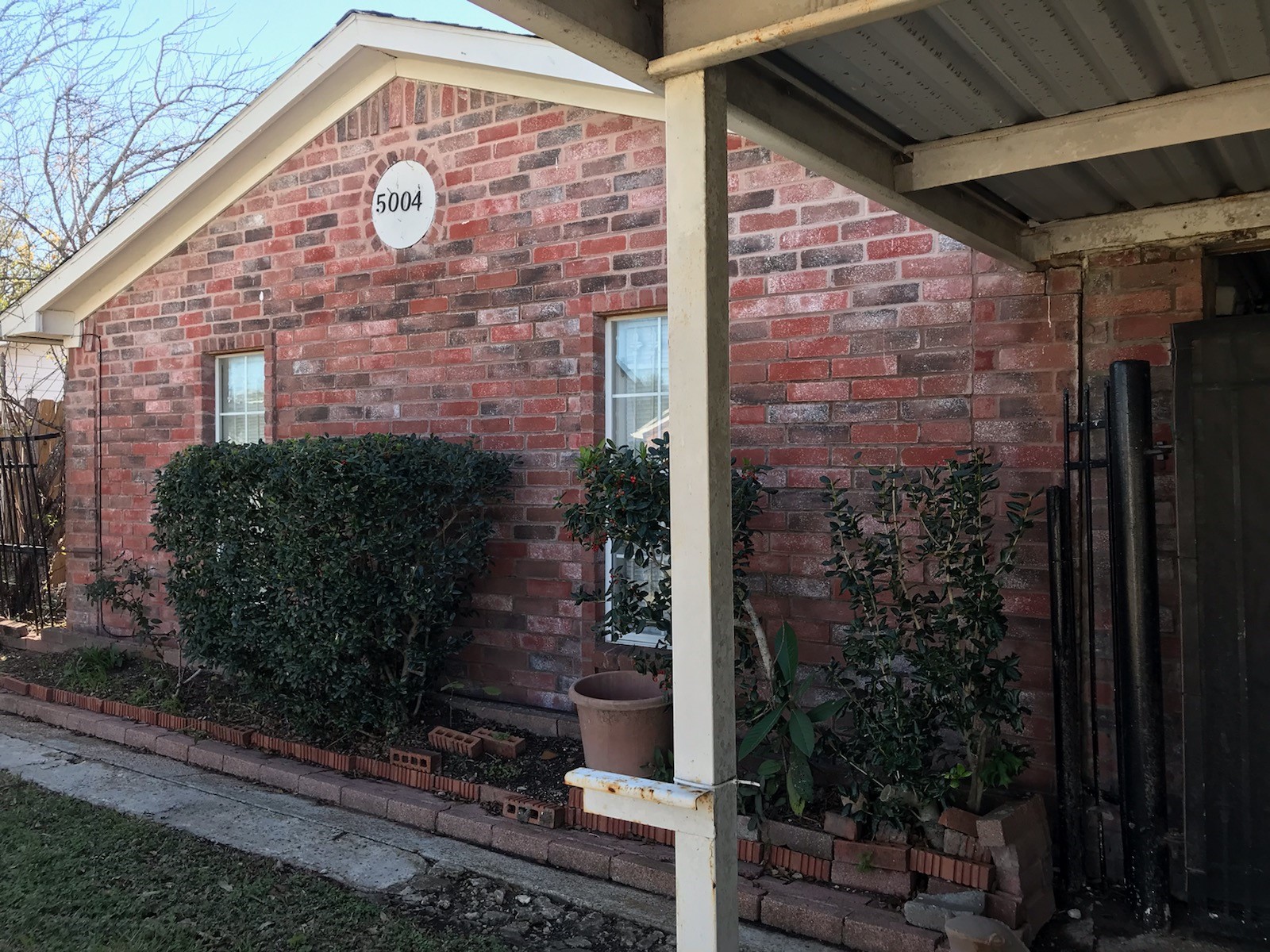 5004 Lingonberry Street Houston TX 77033