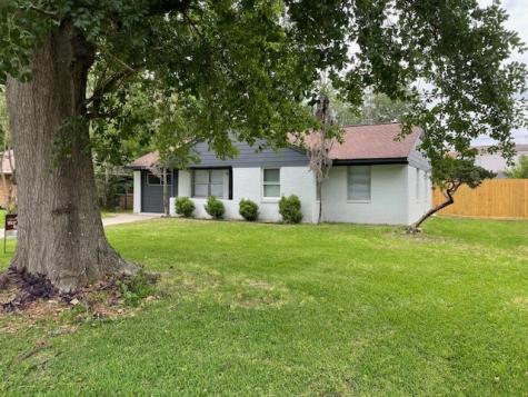 5723 Berry Creek Drive Houston TX 77017