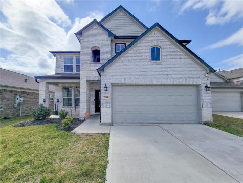 2214 Bright Sunrise Trail Fresno TX 77545