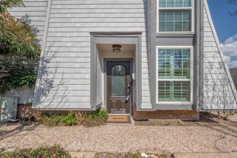 10189 Beekman Place Drive Houston TX 77043