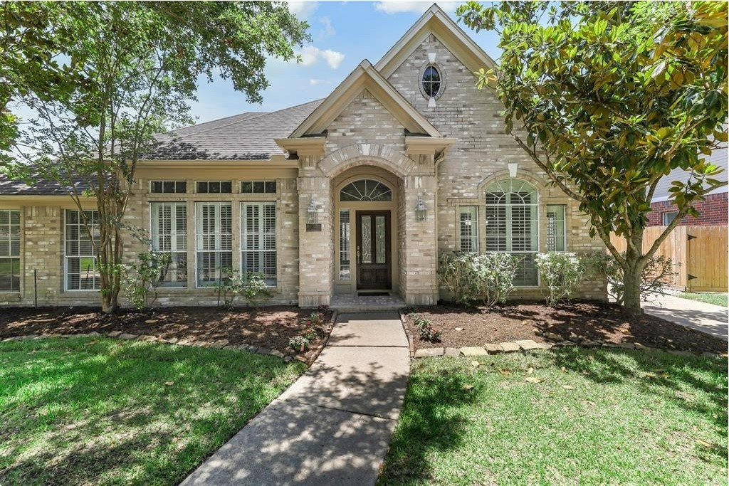 1202 Hathorn Way Drive Houston TX 77094