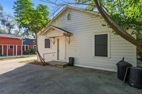 700 W Fifth Street Brenham TX 77833