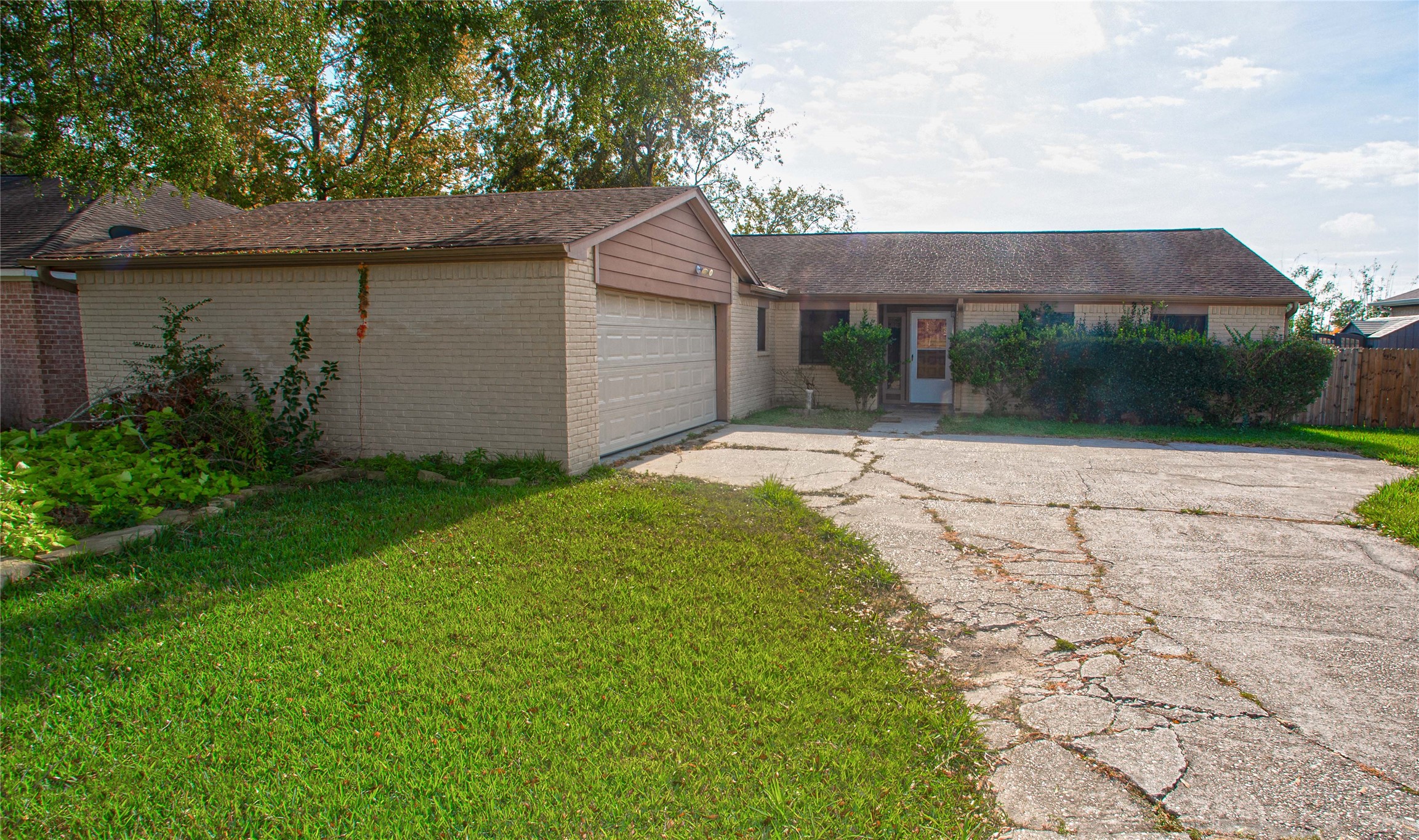 10813 Scenic Drive Montgomery TX 77356