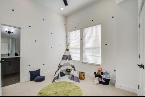 778 W Tidwell Road I Houston TX 77091
