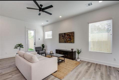 778 W Tidwell Road I Houston TX 77091