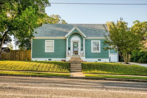 909 W Main Street Brenham TX 77833