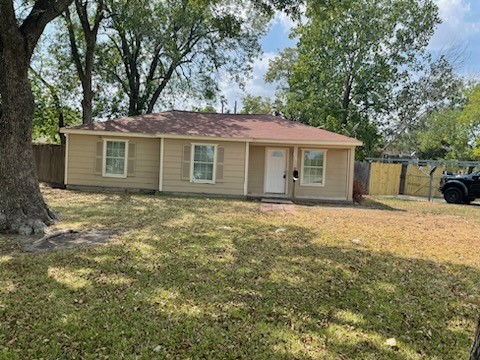 1316 Bernard Street Pasadena TX 77506