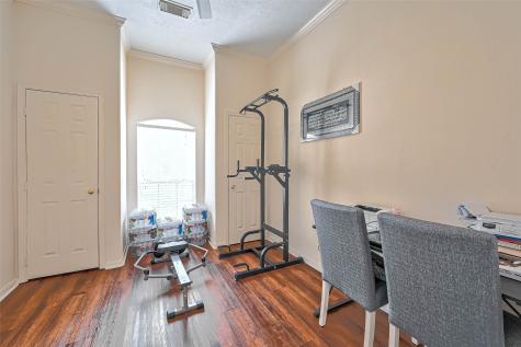 2710 Grants Lake Boulevard D6 Sugar Land TX 77479