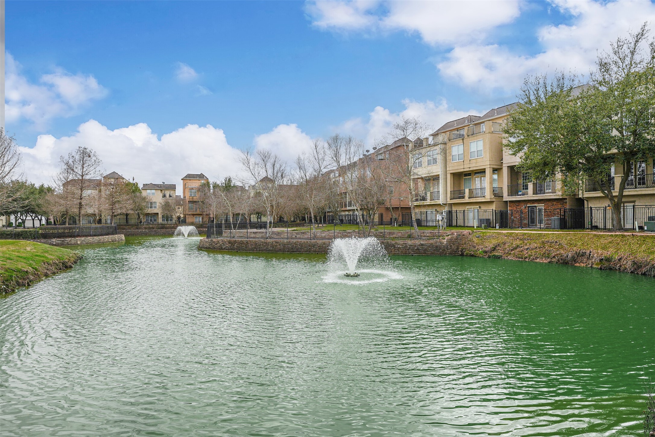 9101 Creekstone Lake Drive Houston TX 77054