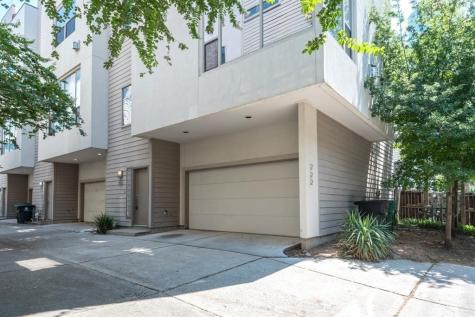 722 Ruthven Street Houston TX 77019