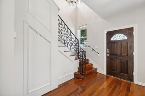 5301 Blossom Street Houston TX 77007