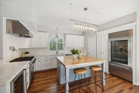 5301 Blossom Street Houston TX 77007