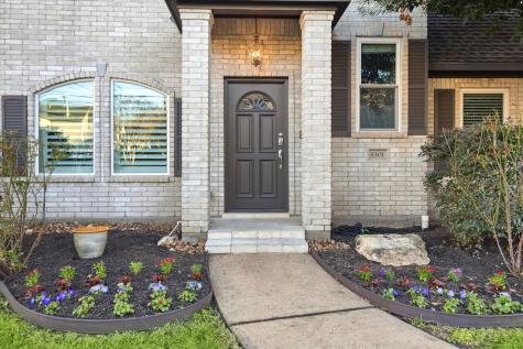 5301 Blossom Street Houston TX 77007
