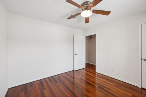 5301 Blossom Street Houston TX 77007