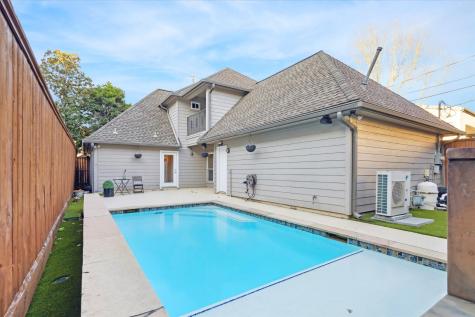 5301 Blossom Street Houston TX 77007