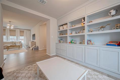 32323 Elmwood Manor Waller TX 77484